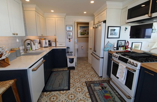 Cape Cod House | Renovated Coastal Beach Front Home On Cape Cod Bay (2391)