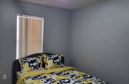 Paw Creek Cottage | Renovated Cottage with easy access to all of Charlotte
