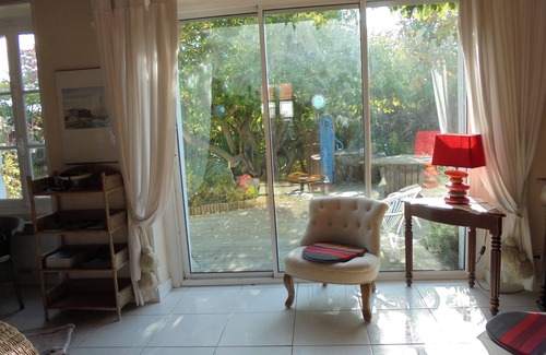 Barbatre House | Renovated country house of about 70 M2 with enclosed garden