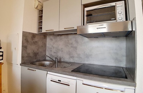 Reberty Apartment | Renovated Duplex Apartment · Near Ski Slopes · South-Facing Balcony