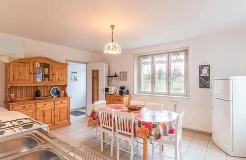 Breurey-les-Faverney Cottage | Renovated old mill with enclosed garden in Breurey-lès-Faverney