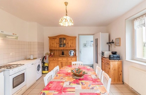 Breurey-les-Faverney Cottage | Renovated old mill with enclosed garden in Breurey-lès-Faverney