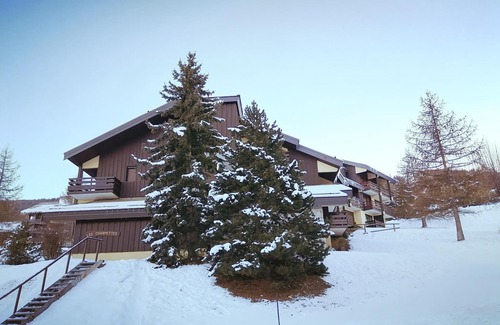 Montalbert Apartment | Renovated Apartment · Direct Access to Slopes · Mountain Corner · Ideal for Families