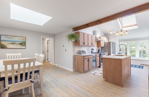 Cotuit House | Renovated Getaway: A/C, Tennis, Private beach on North Bay. Close to everything