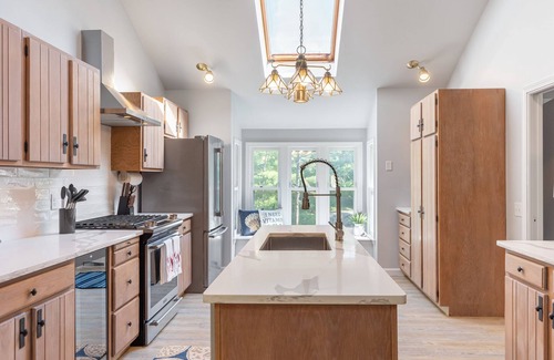 Cotuit House | Renovated Getaway: A/C, Tennis, Private beach on North Bay. Close to everything