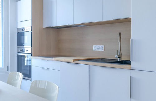 Les Sables d'Olonne Ski Chalet | Renovated house in the Arago district of Les Sables sleeps 6