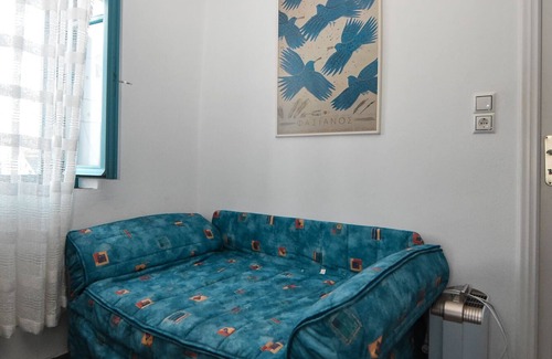 Platis Gialos House | Renovated haystack with Cycladic details.