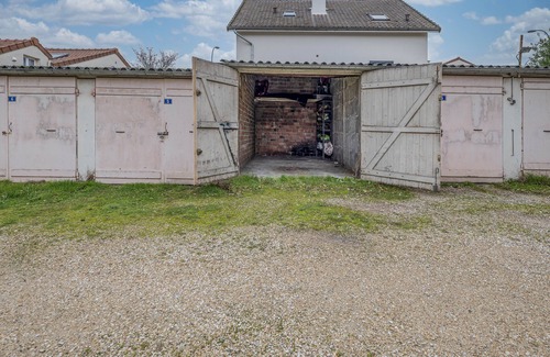 Diderot House | Renovated house in a quiet location between Paris and Disneyn