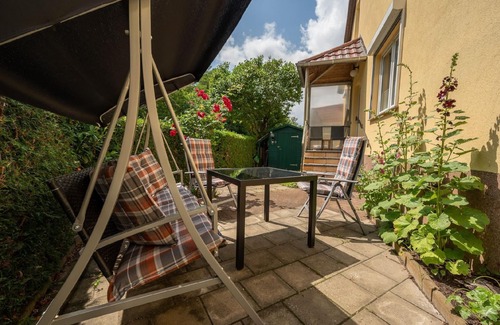 Wessendorf Apartment | Renovated holiday flat with garden and barbecue