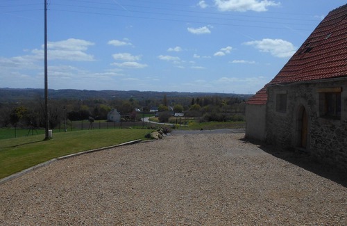 Plouegat-Guerand House | Renovated house, close to beaches, pets allowed
