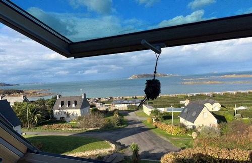 Trelevern House | Renovated house, exceptional sea view, sleeps 8. Between Perros-Guirec and Paimpol