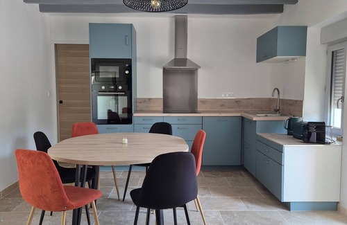 Sache House | Renovated house on the Route des Châteaux