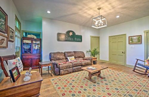 Plummers Landing House | Renovated KY Farmhouse Retreat with Pasture Views!