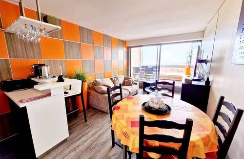 Saint-Jean-de-Monts Apartment | Renovated Studio with Balcony and WiFi in Saint-Jean-de-Monts