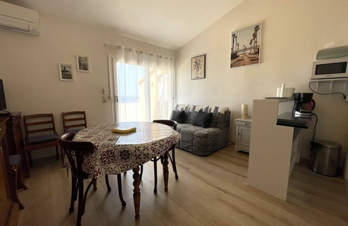 Banyuls-sur-Mer Apartment | Renovated T3 Apartment with A/C, Terrace, and Parking in Banyuls-sur-Mer