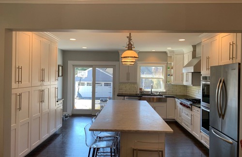 Manasquan House | Renovated updated classic On a Historic Manasquan street One mile to beach !