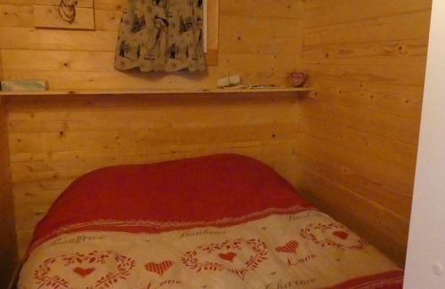 Saint-Leger-les-Melezes Ski Chalet | Rent chalet 8 pers. in Saint Léger les Mélèzes
