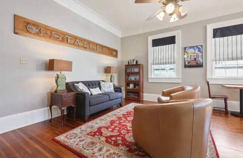 Faubourg Marigny Bed & Breakfast | Rent entire top-rated, 9 BR Bed & Breakfast with pool - walk to French Quarter