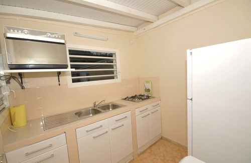 Sainte-Anne House | RENT F3 SEA VIEW IN PRIVATE PROPERTY