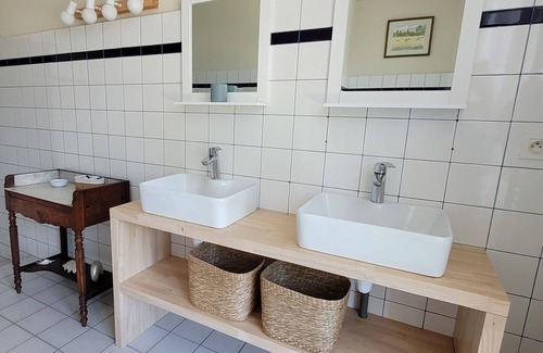 Rocheserviere House | Rent large house with swimming pool Vendée, near Puy du Fou 13 sleeps