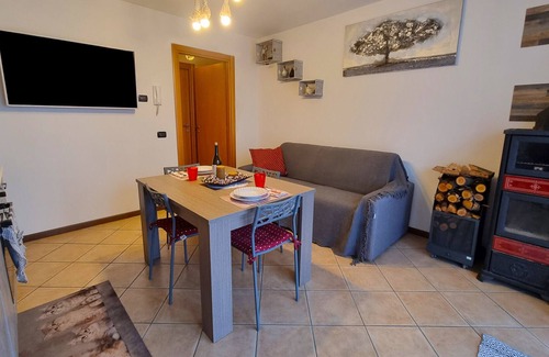 Dossena Apartment | Rent modern Il Sole relax