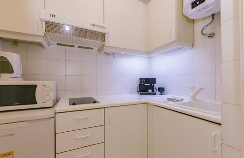 Estoril Apartment | RENT4REST ESTORIL BEACHFRONT APARTMENT - STUDIO