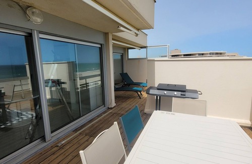 La Cote Radieuse Apartment | Rental 6 pers. Sublime sea-view terrace. Air conditioning. Top floor. Parking