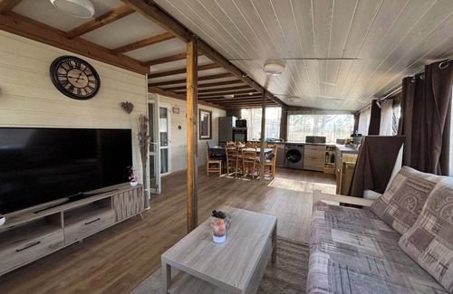Puget-sur-Argens Ski Chalet | RENTAL CHALET CAMPING 5 ÉTOILES⭐️ OASIS VILLAGE PARC MONTANA near FREJUS VAR