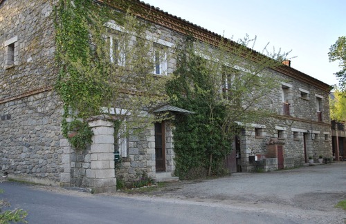 Ceret House | Rental of canvas bungalows on farm campsite