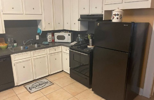 La Marque House | Rental Unit 1 Near NASA, Kemah, Galveston!