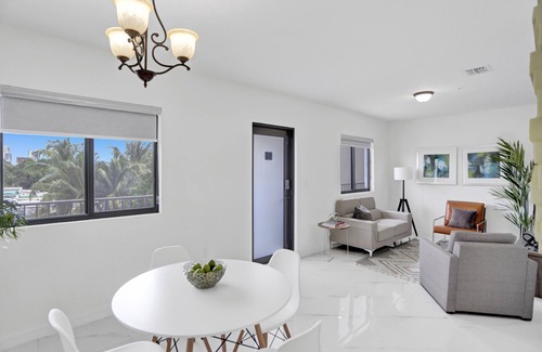 Allapattah Apartment | Renzzi Wynwood 2 bedroom Queen size bed