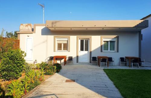 Varos Apartment | Repanidi Apartments