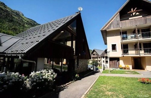Saint-Colomban-des-Villards Apartment | Residence Olydéa Les Hameaux de la Perrière - 2 Rooms 4 People
