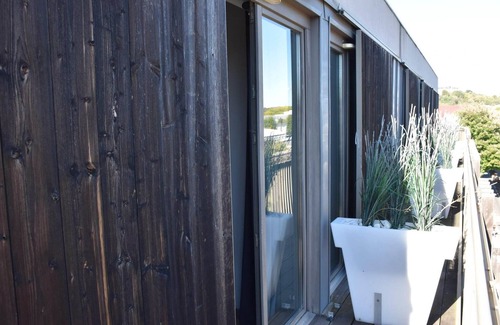 9th Arrondissement Apartment | Res. Lyon Dock Ouest, Lyon, studio for 2 pers.