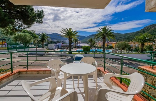 Roses Town Center Apartment | Rescator Resort 315 - One Bedroom Apartment, Sleeps 4