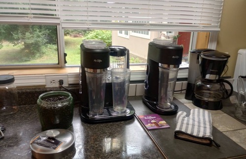 Fauquier Cottage | Reserve a snow day @ West Kootenay Lavender Farm - Hot Springs, Ski, Sled, Soak