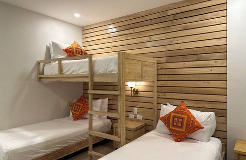 Catangnan Hotel | Reside Siargao