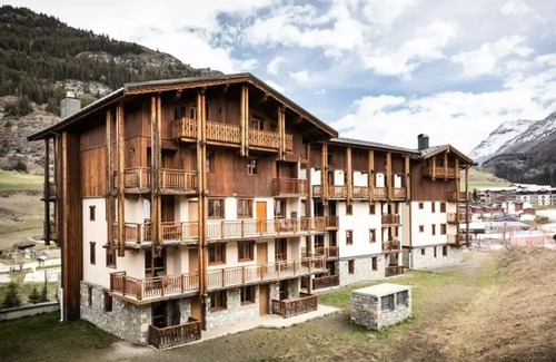 Lanslevillard Apartment | Residence Les Balcons de Val Cenis Village * - 2 Room Apartment 2/4 People