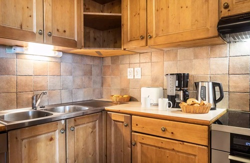 Les Eucherts Apartment | Residence Les Balcons de La Rosière * - 6 Room Apartment 10/12 People