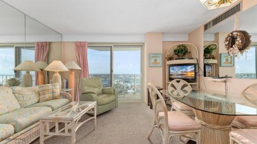 North End Apartment | Residence 710