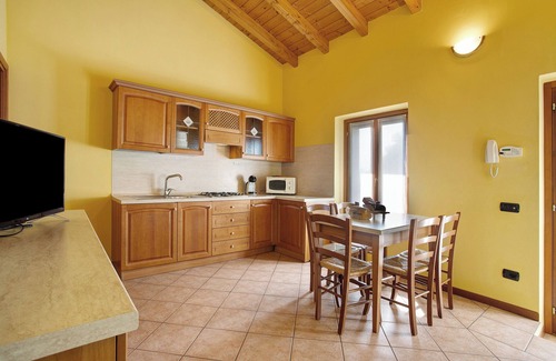 Civate Apartment | 'Residence Appartamento Parigi' with Mountain View, Garden & Wi-Fi