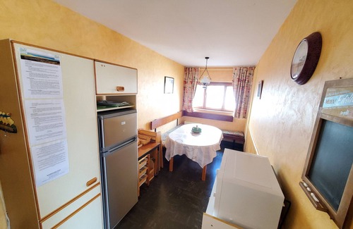 Murol Apartment | RESIDENCE AU PIED DU CHATEAU DE MUROL