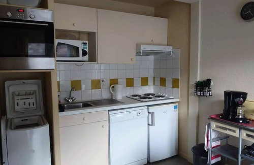 Bareges Apartment | Residence Balcons De Bareges - Apartment with balcony and parking