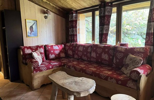 Plagne 1800 Ski Chalet | Residence BARTAVELLE - Chalet CHALET BARTAVELLE for 12 People