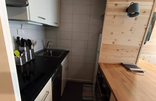 Montgenevre Apartment | Residence Chamoisiere - Large studio next to the slopes