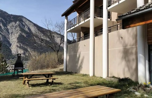 Jausiers Apartment | Residence Chateau Des Magnans Bat D - Studio for 4 People