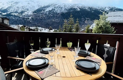 Meribel Village Apartment | Residence Fermes Mv, datura - Renovated like new, 100m from the slopes, family