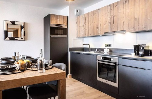 Montalbert Apartment | Residence Terresens Le Snoroc - 3 room apartment Cabin 6/8 people Premium