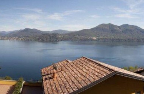 Oggebbio Apartment | Residence Il Vigneto Due Two-room apartment Bilo 4 for 4 persons