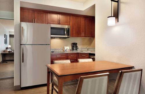 Downtown Baltimore Hotel | Residence Inn by Marriott Baltimore Inner Harbor
